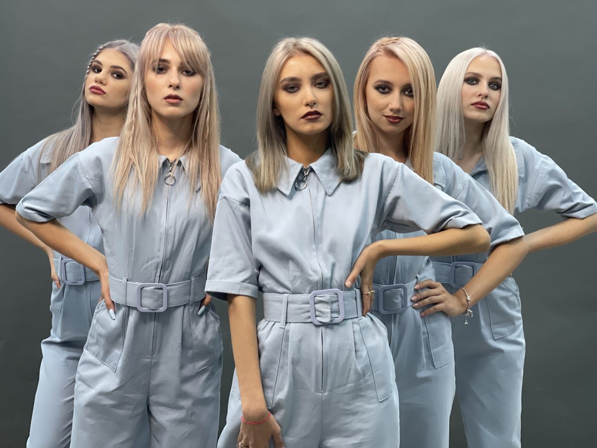 Colecția ”Let s work & play!`` by Dudu Cumpăt: află noile tendințe în materie de păr și styling