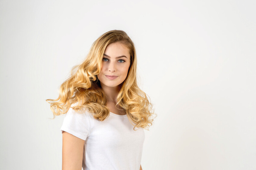 Experimentează nuanțe delicioase de caramel pentru părul tău!