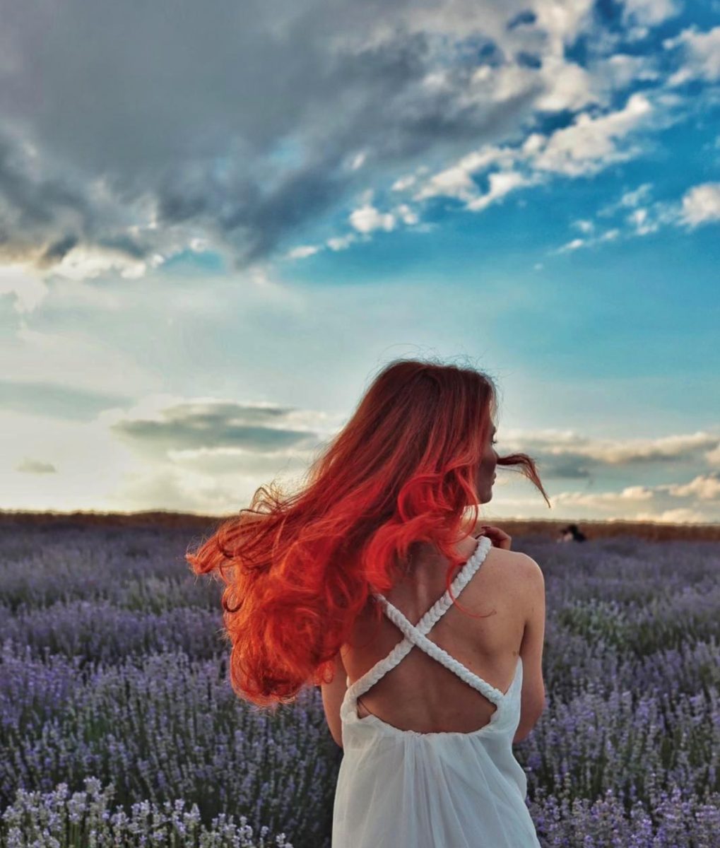 Luptă împotriva căldurii cu stil! Mizează pe 6 coafuri de vară