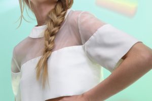 7 recomandări pentru îngrijirea părului în timpul caniculei