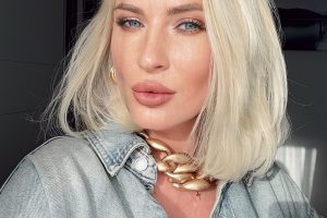 Clorul și sarea distrug părul vara? Da! Uite cum îl poți salva cu ușurință