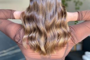 Ritualul părului în sezonul rece: 7 obiceiuri care îl protejează de frig și deshidratare