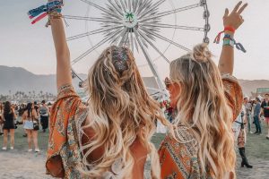 Inelele pentru păr, un must-have în sezonul festivalurilor